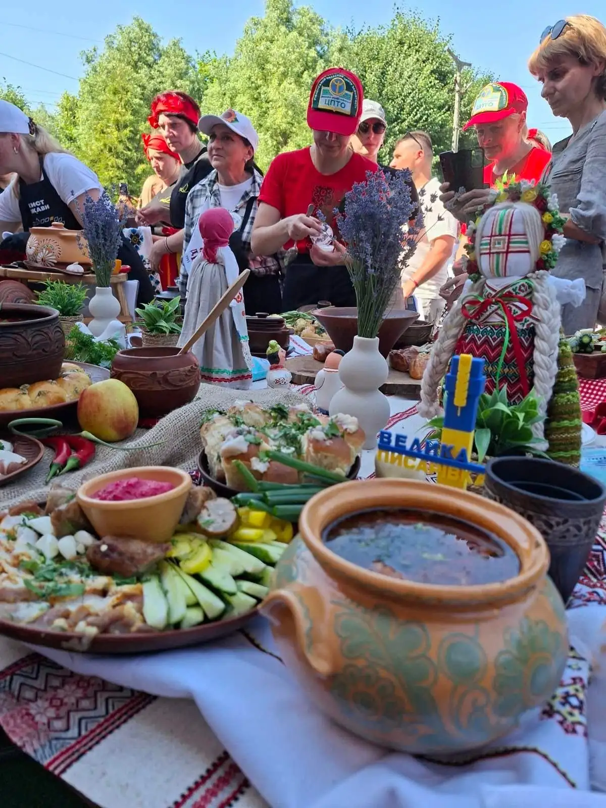 Борщ у Великій Писарівці