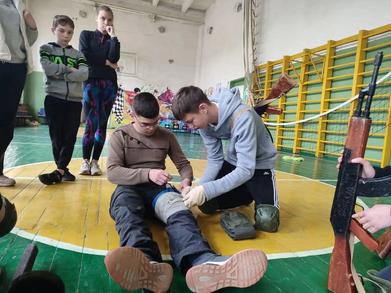 Тренінг з домедичної допомоги для дітей від Центру нацспротиву