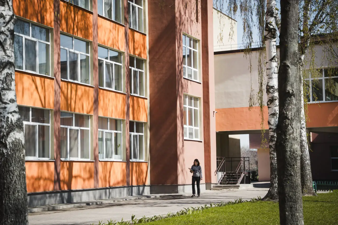 Shkola №7 v Sumakh Школа №7 У Сумах