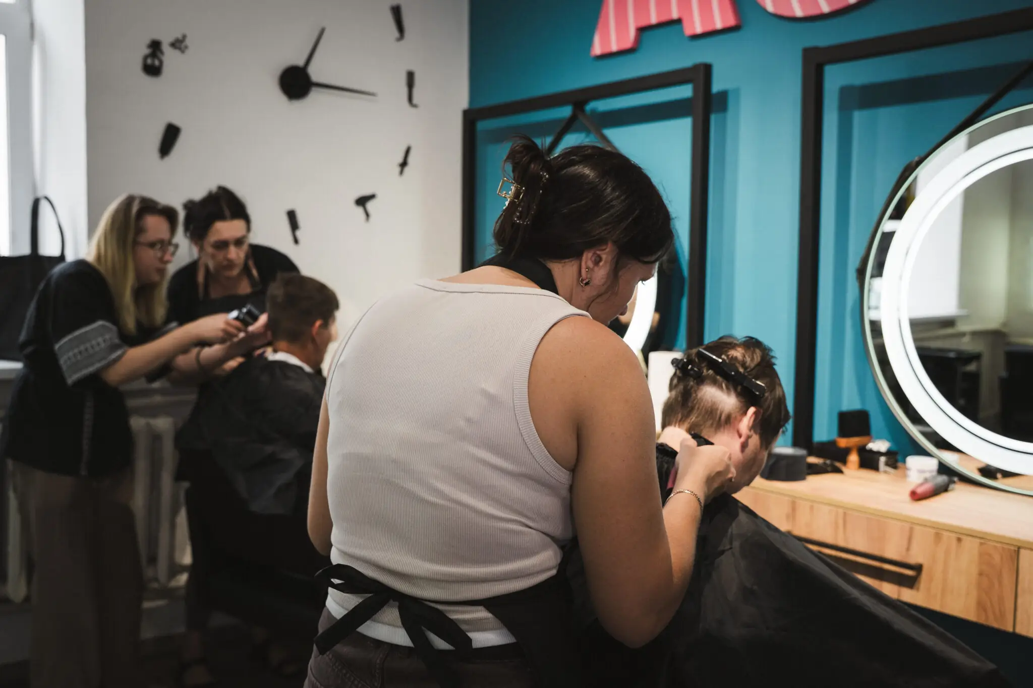 aura beauty school 11 Практика в Aura Beauty School