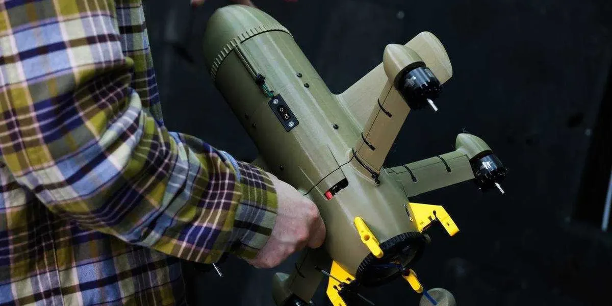 dron perekhoplyuvach sting