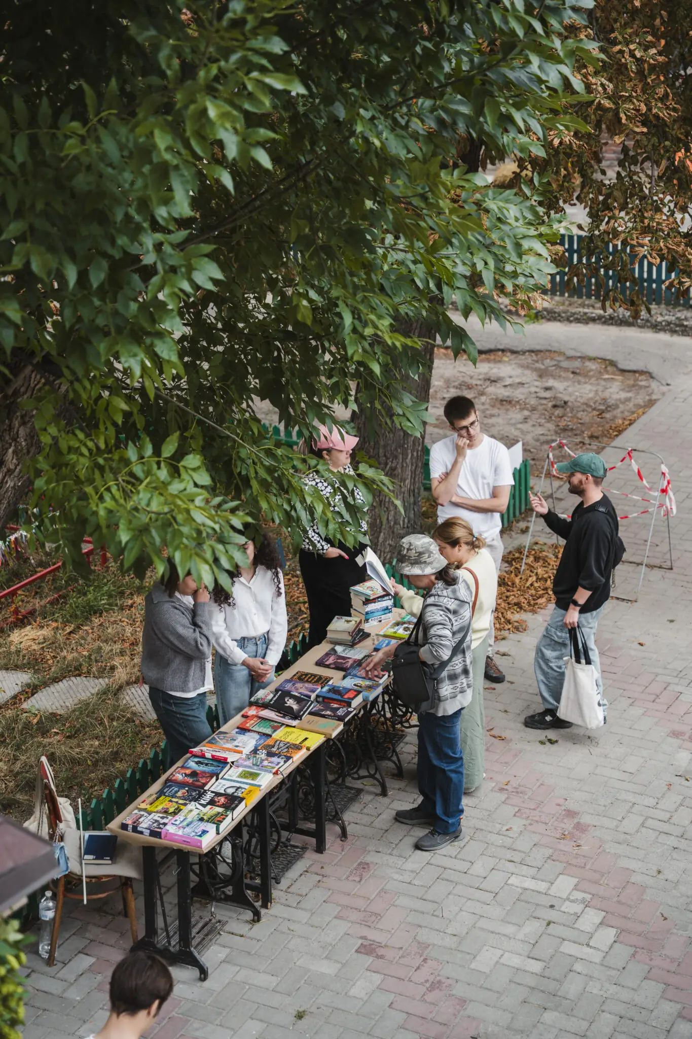 knyzhkova barakholka sumy Книжкова барахолка Суми